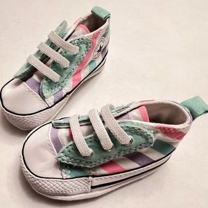 Kids converse all star crib shoes